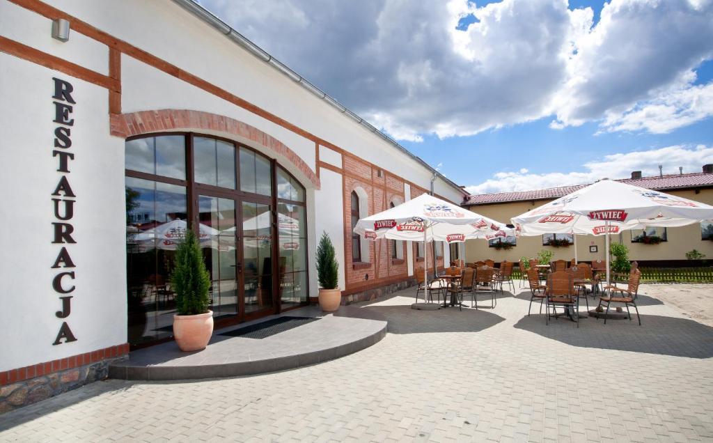 Hotel Grant Leszno  Ngoại thất bức ảnh